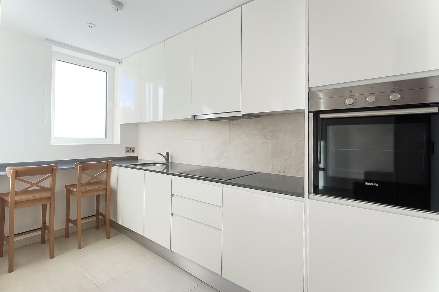 Image of Apartment - 1 Bathrooms for Sale in West One, Eurotowers-Gibraltar, Image 3